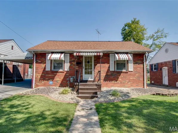 2657 E 27th St, Granite City, IL 62040