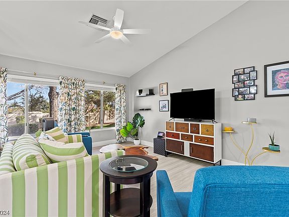 4th image of 2508 Roseworthy Dr