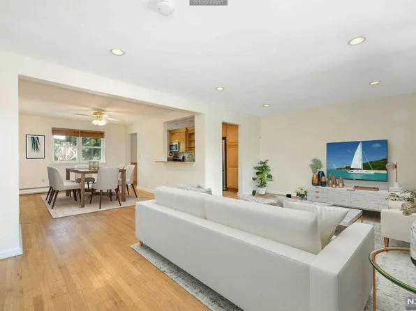 300 Claremont Ave APT D4, Verona, NJ 07044