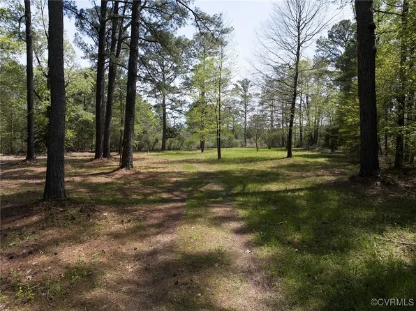 0 Sweet Gum Ln, Hayes, VA 23072