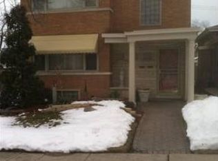9339 S Calumet Ave, Chicago, IL 60619