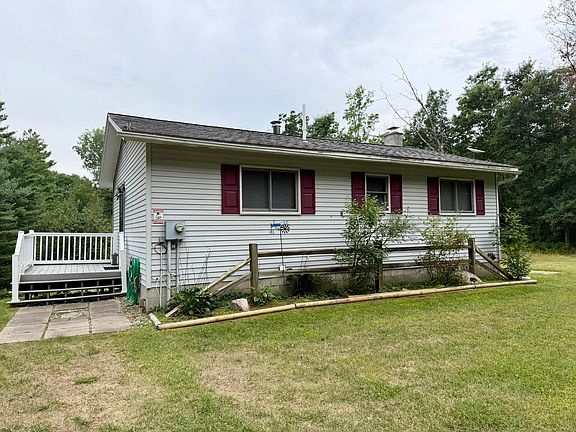 2nd image of 20705 Hoxeyville Rd