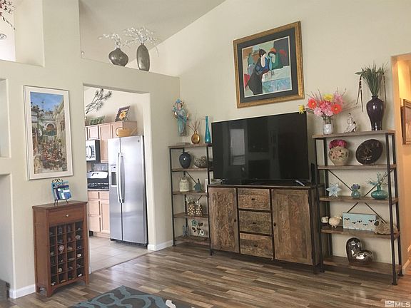 5th image of 2755 Watervale Dr
