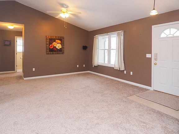 3rd image of 109 29th St S