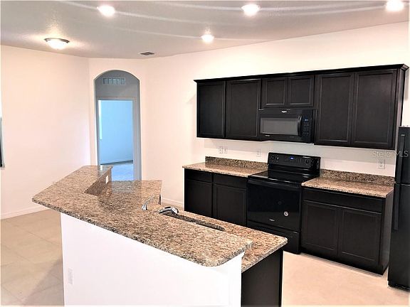 5th image of 31032 Fairvista Dr