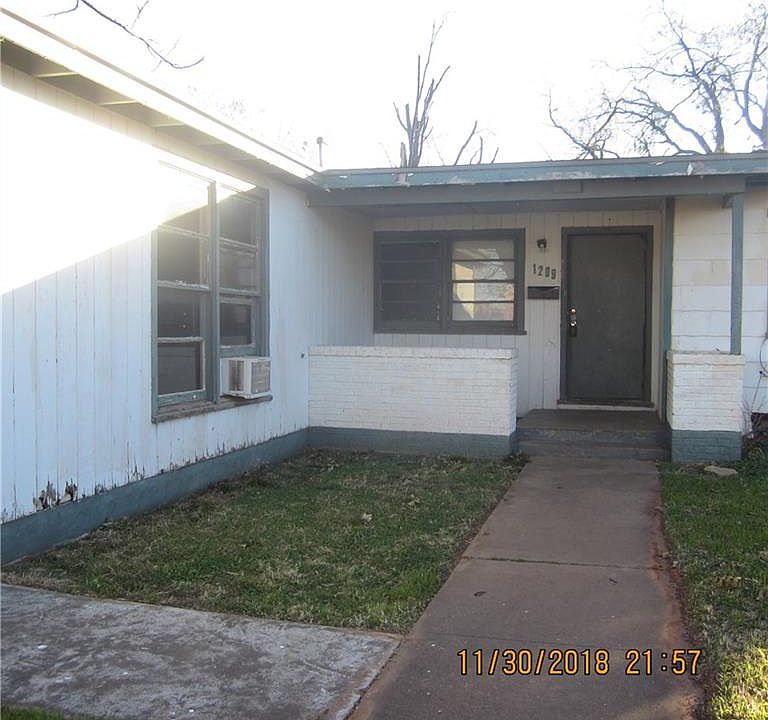 1st image of 1209 Fannin St