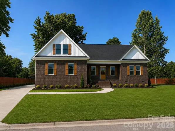 358 Autumnlight Dr, Salisbury, NC 28147