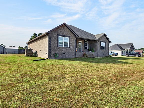 5th image of 120 Hayden Drake Ln