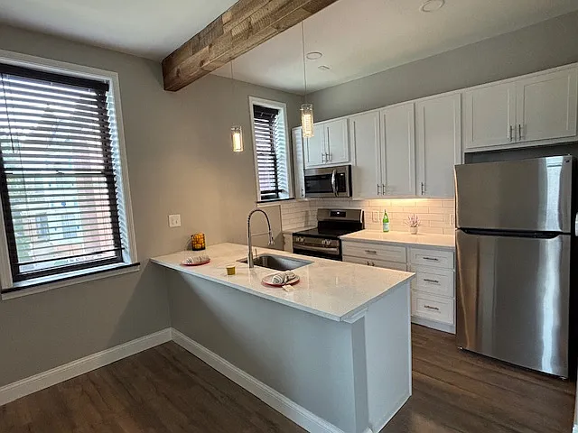 4705 Washington Blvd #2 — Photo 4