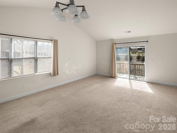 3rd image of 123 Foxden Dr #201