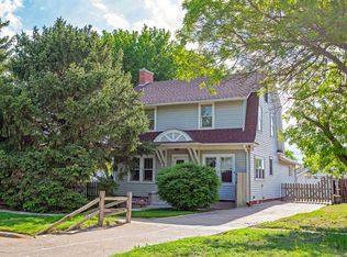 811 Central St, Oxford, NE 68967