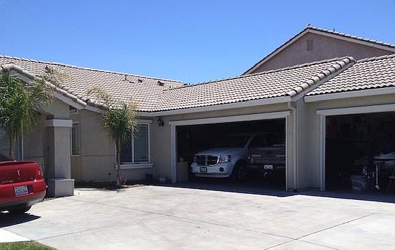 4th image of 1932 Toscana Ln