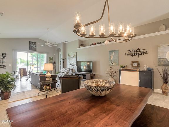 4th image of 5417 Fan Palm Ct