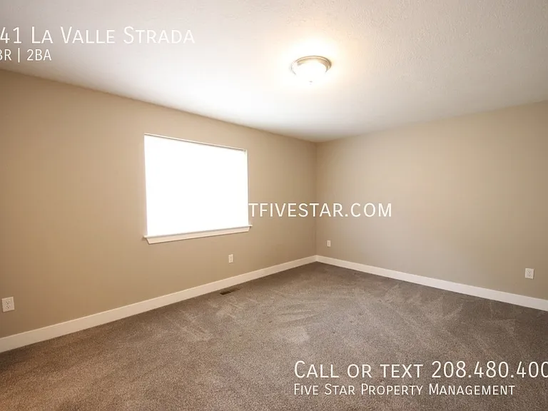 341 La Valle Strada — Photo 6