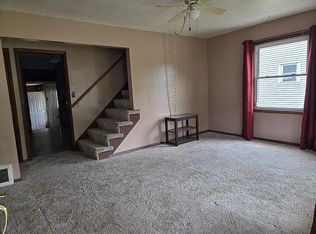 154 Paul St #2, Bedford, OH 44146