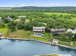 186 Sleepy Oaks Dr, Kingsland, TX 78639