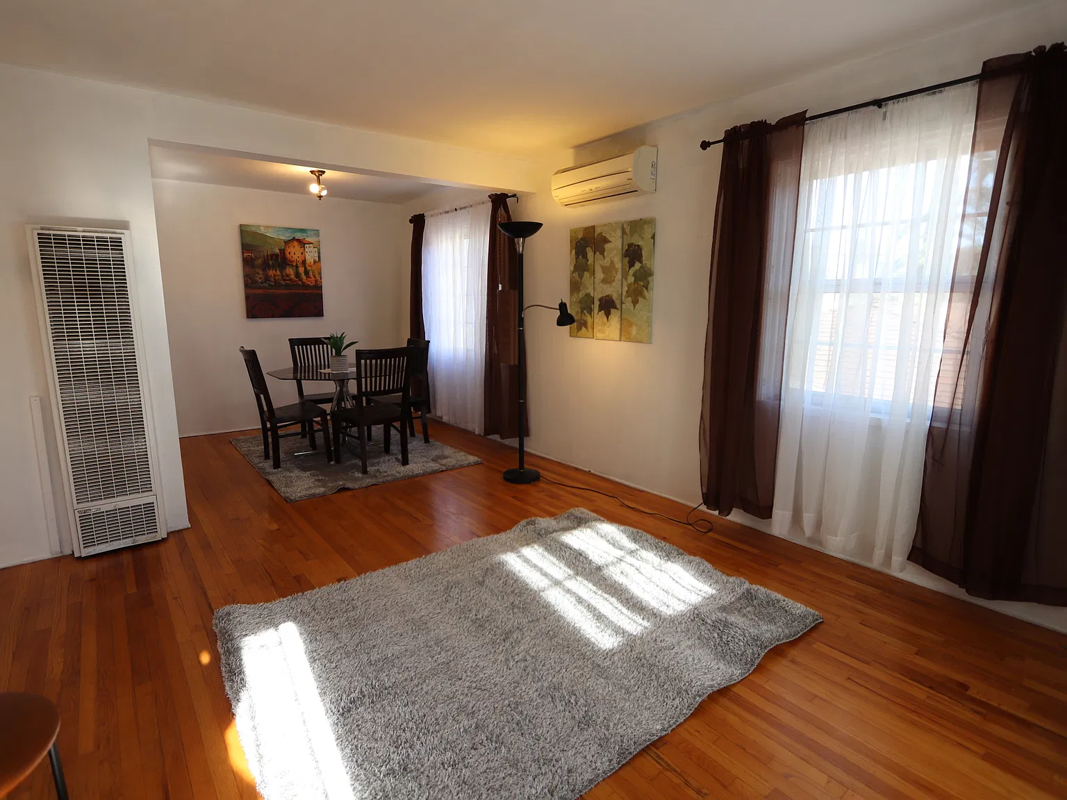 1 bed, 650 sqft, $2,400 — Photo 2