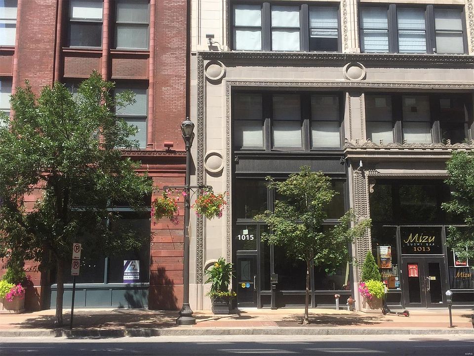 1st image of 1015 Washington Ave APT 604