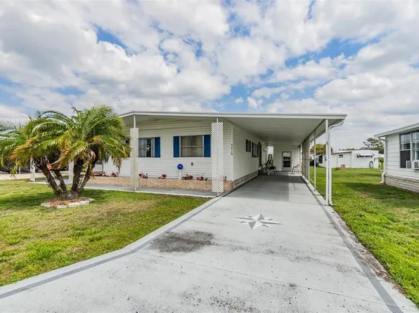 4618 Newcomb Ave, Zephyrhills, FL 33541