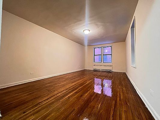 3rd image of 72-15 37th Ave #101