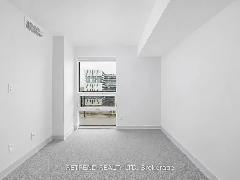 160 Flemington Rd #1121 — Photo 5