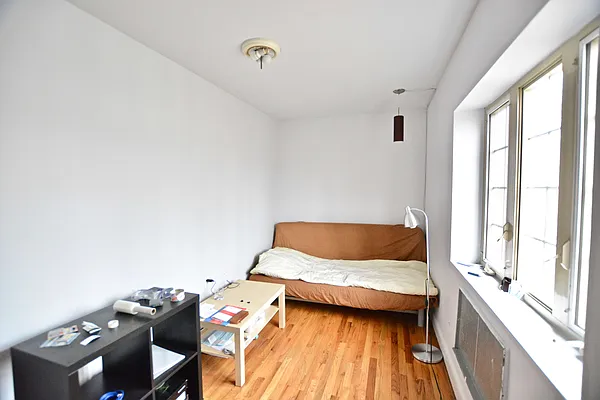 Rented by Rental Solutions Inc | media 3