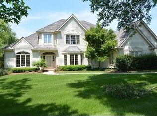 3910 W Gazebo Hill Pkwy, Mequon, WI 53092