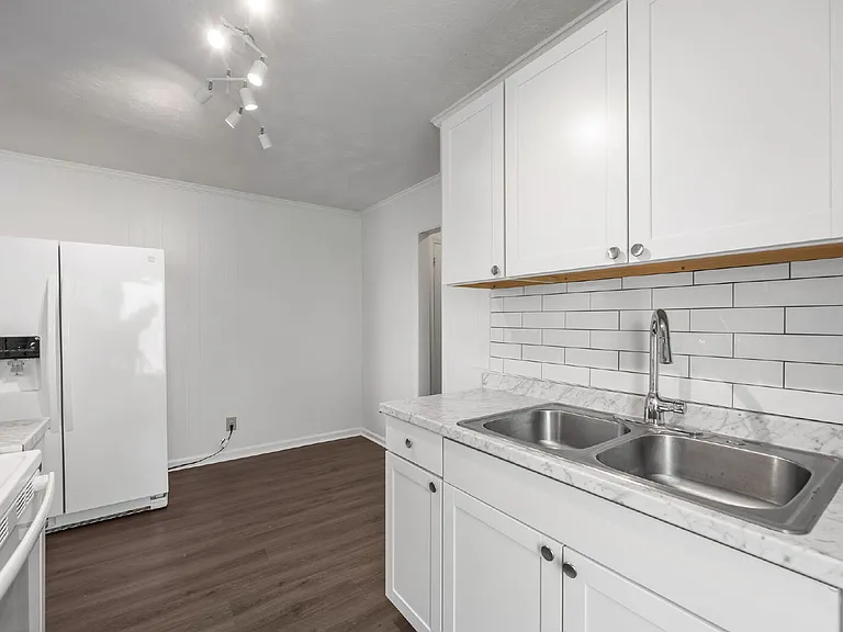 509 Cape Ave #511 — Photo 14
