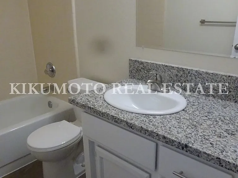 6891 Steamboat Way — Photo 8