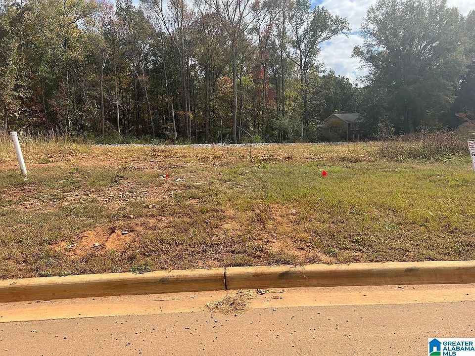1st image of 226 Village Cir #42
