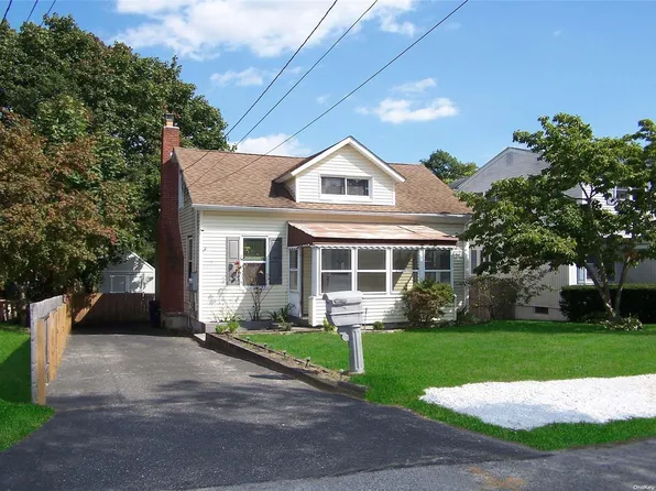 179 Wilson Boulevard, Islip, NY 11751