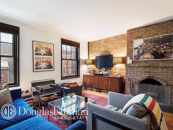 3rd image of 361 W 21st St APT 2F