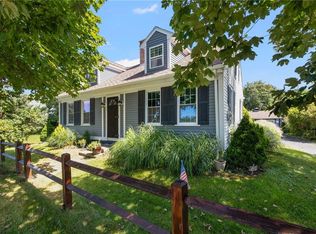 449 Sconticut Neck Rd, Fairhaven, MA 02719