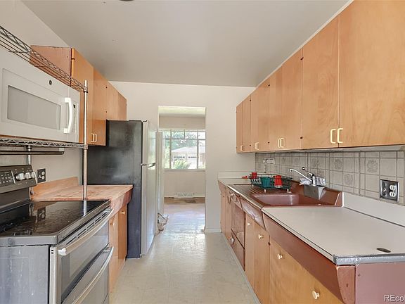 4th image of 6182 S Crestview Street