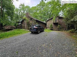 199 Brooker Street, Blowing Rock, NC 28605