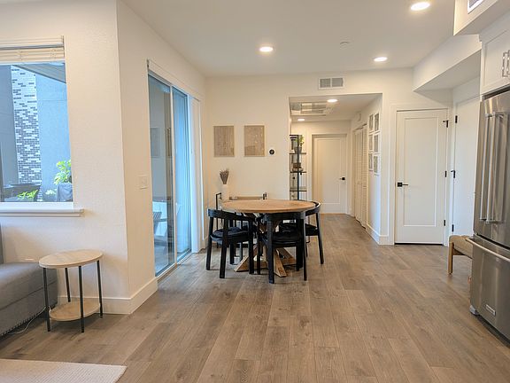 Dining area/hallway