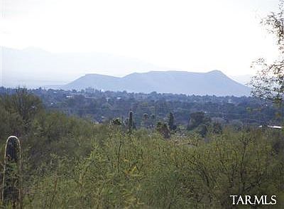 3rd image of 4270 N Summerset Dr