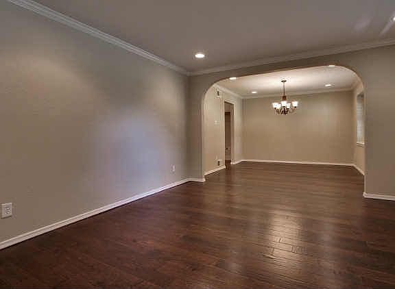 3rd image of 7049 Hillwood Ln