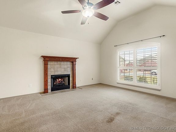5th image of 5420 S Redbud Pl W
