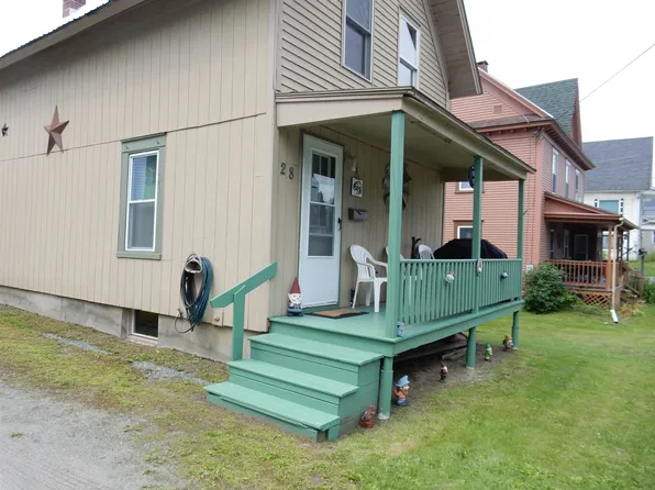 28 Church Street, Orleans, VT 05860