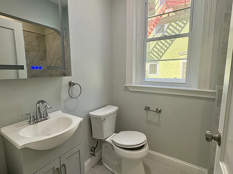 90 Fuller St #1 — Photo 15