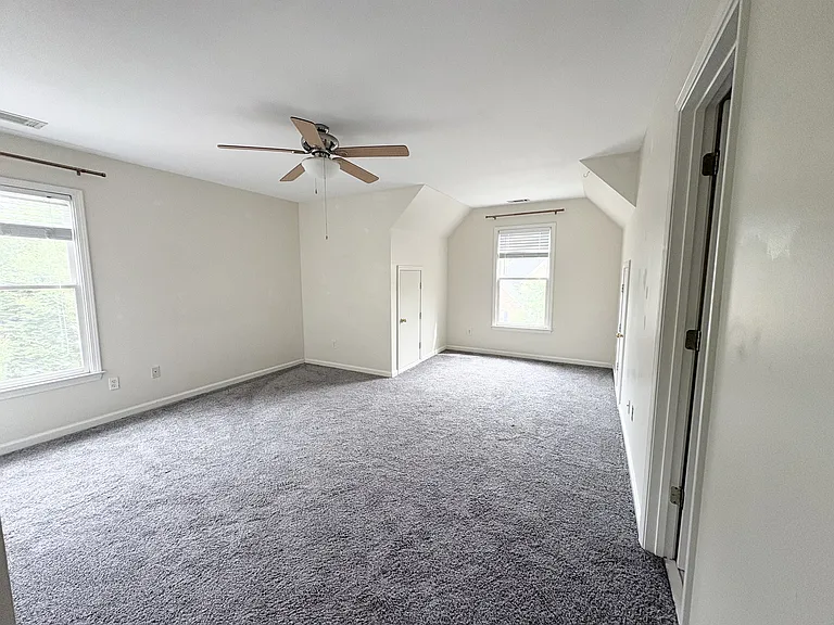 403 Dogwood Way — Photo 39