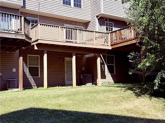 4th image of 1149 Sparrow Way