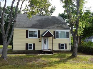 28 Coolidge Ave, Saco, ME 04072