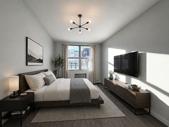 4th image of 295 Palmetto St Floor 2