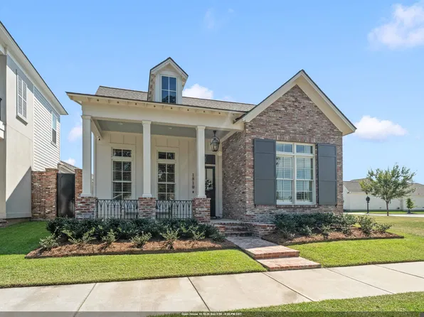 1810 Dauphine Way, Baton Rouge, LA 70808