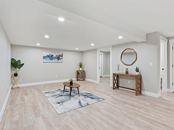 4th image of 11501 S Cherry Hill Dr #2