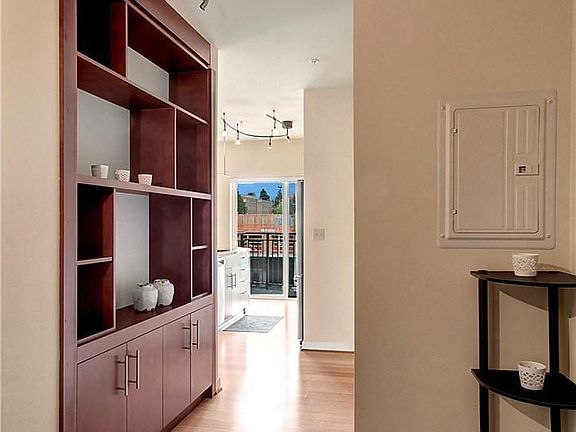 5th image of 1026 NE 65th St Unit 503