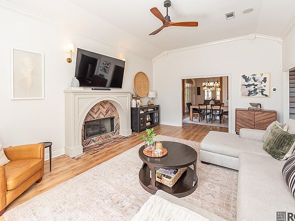 4th image of 37456 Highridge Ave