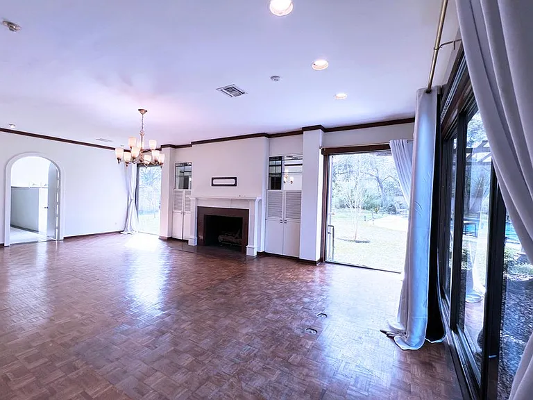 19 Windermere Ln — Photo 10